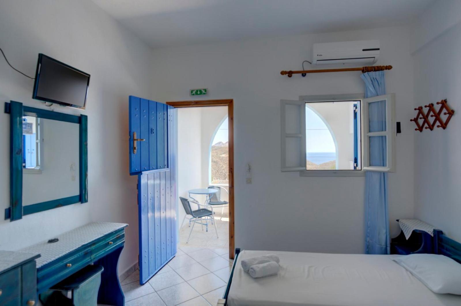 Hotel Panselinos Anafi Exterior foto