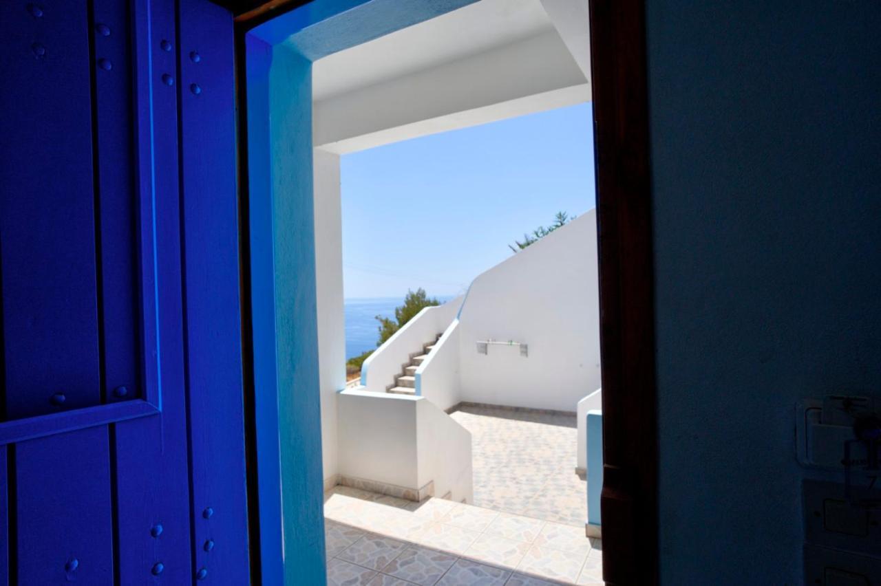 Hotel Panselinos Anafi Exterior foto